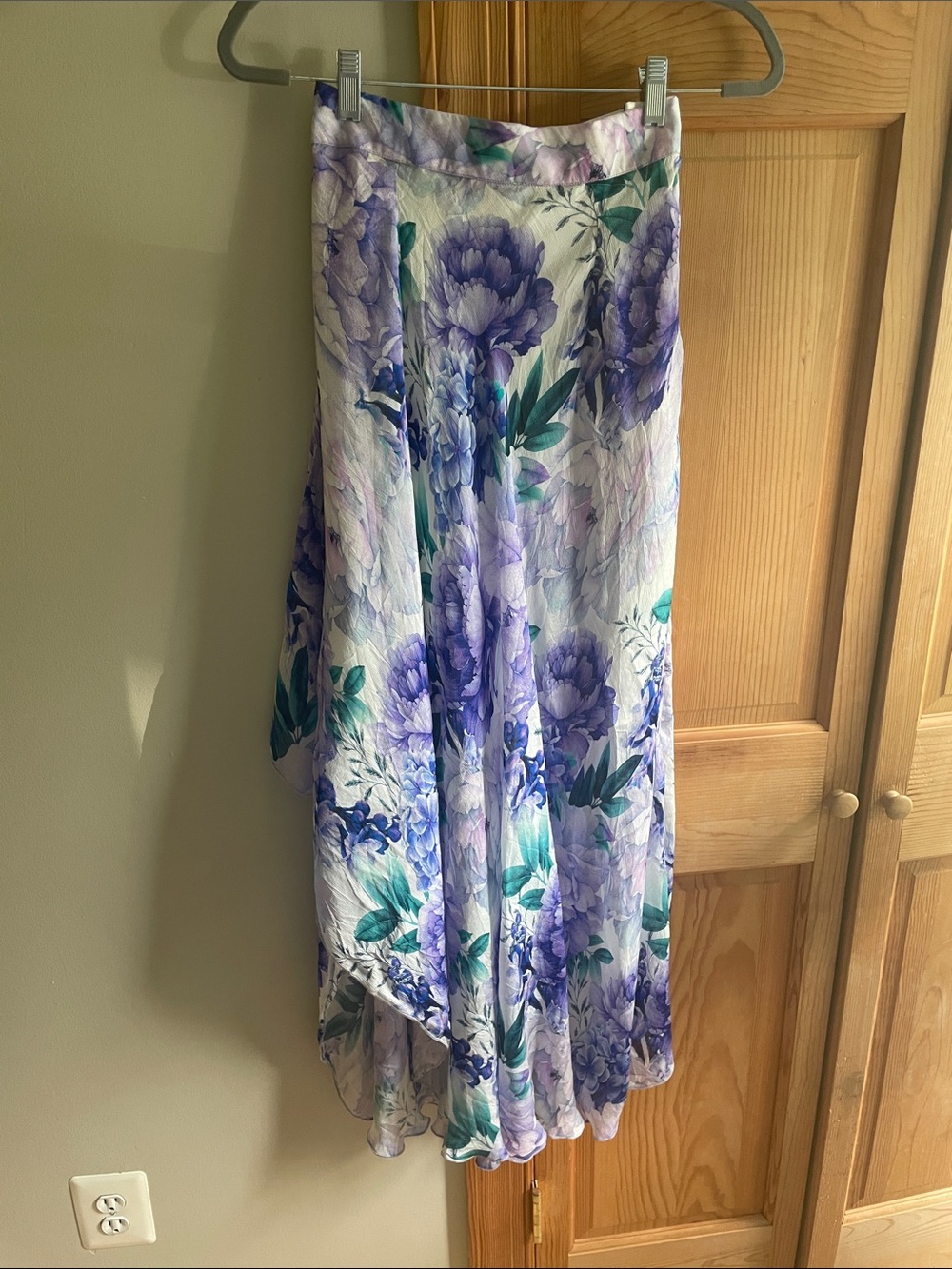 Anthropologie Floral Maxi Skirt in Purple, Teal, White - Picture 9 of 9